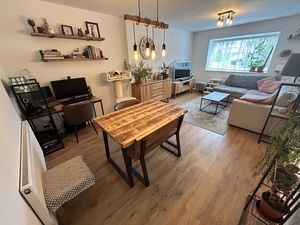 Photo 5- click for photo gallery